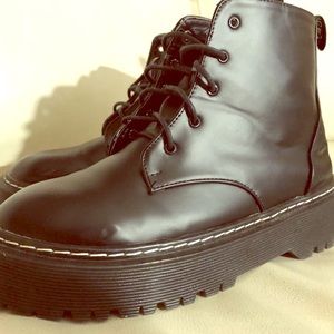 Off brand Dr. Martens size 8